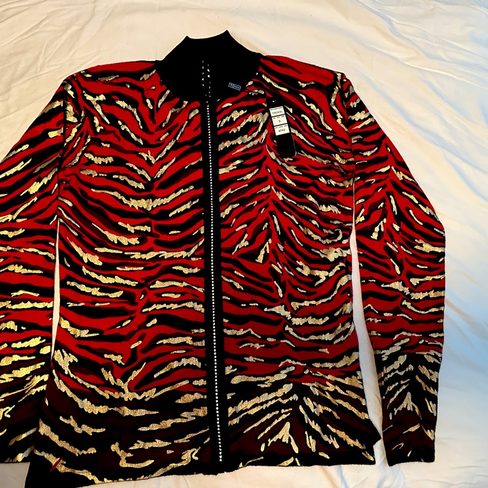 Red and Gold Animal Print Top. Rhinestone zipper. Super cute.